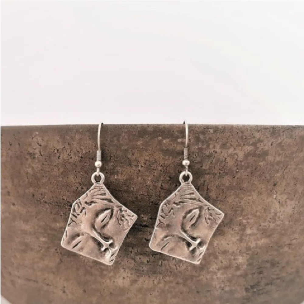 Artisan Silver Horse Motif Earrings